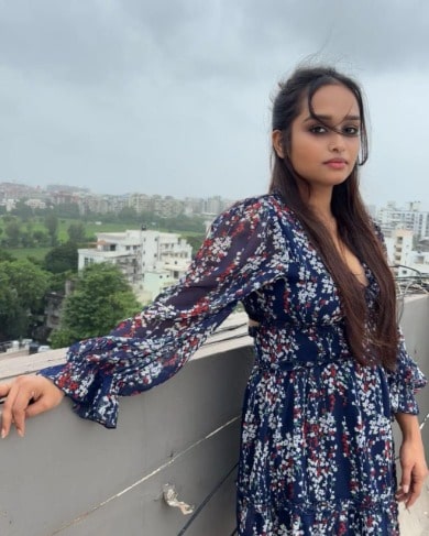 female Call Girls in Aligarh